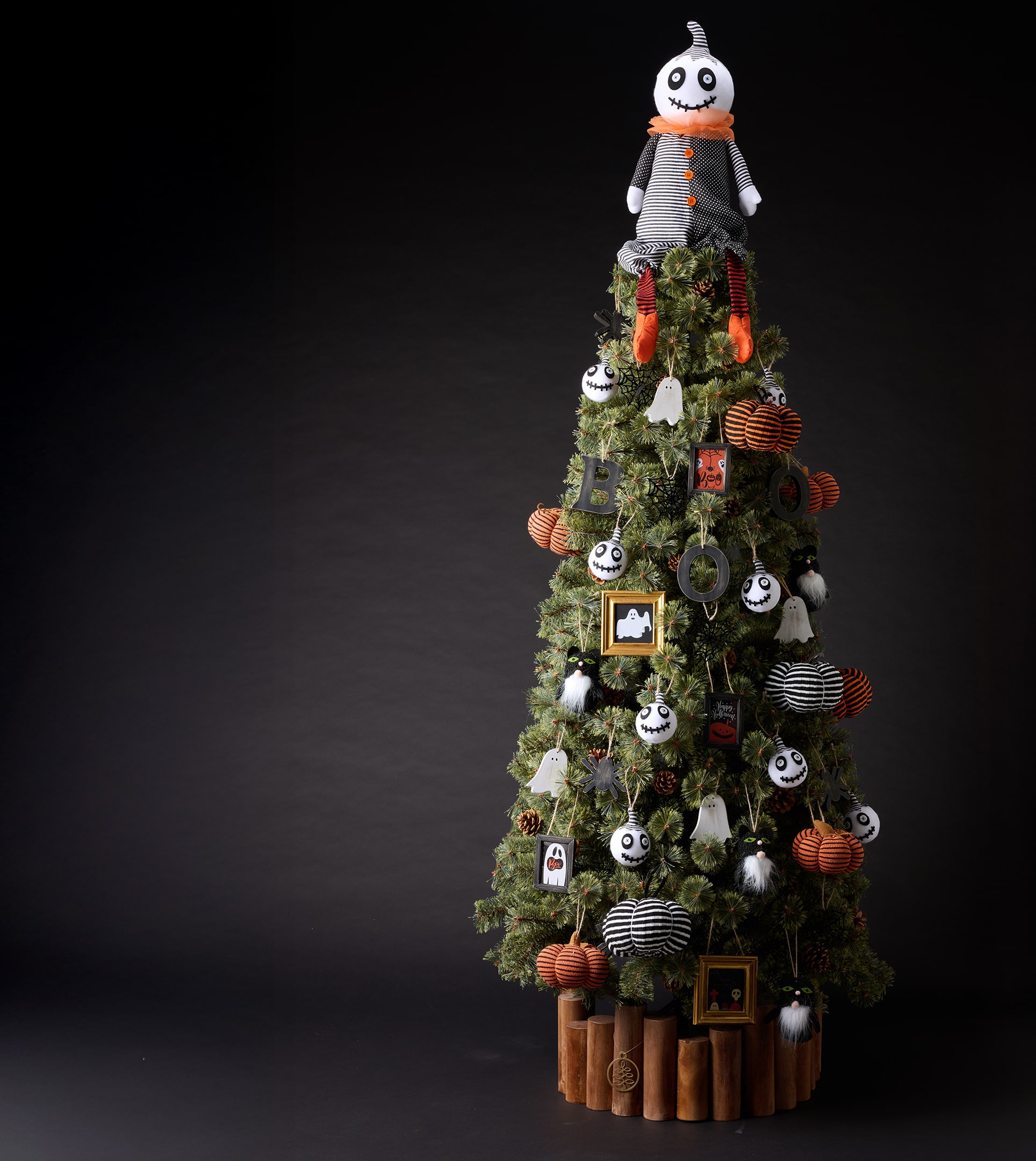 アルザスツリー⭐︎2021ver.⭐︎ハロウィンにも⭐︎ Halloween tree】 アルザスツリーがこの秋新たに描くのは